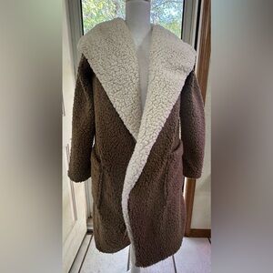 Women’s size Large She + Sky Mocha long sleeve shearling jacket brown cream